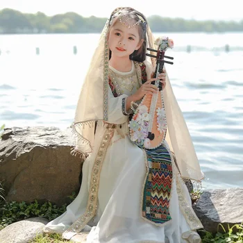 Етнически състав Облекло в Китайски Стил за момичета на Принцеси Ханфу Западните Региони 2023, Нов Пролетно-Есенен Стил, Древен Стил, Супер